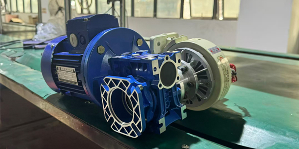 減速機配磁粉剎車器有什么作用？看完你就明白了